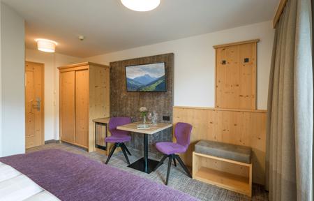 Hotel Zentral slide 3