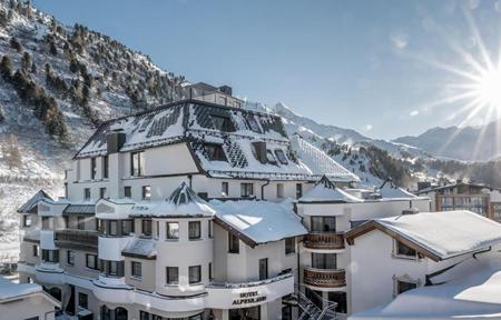 Hotel Alpenland slide 1