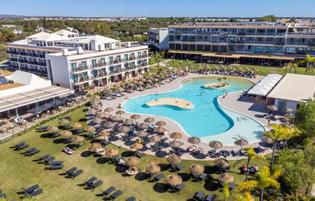 Hotel AP Cabanas Beach & Nature - All inclusive slide 2