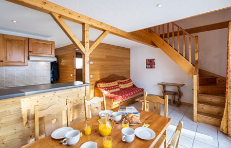 Les Chalets Club Margot slide 3