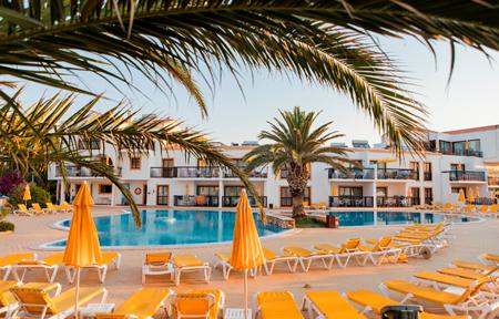 Lejligheder Alfagar Village slide 2