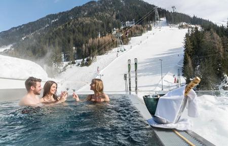 Hotel Fliana slide 3