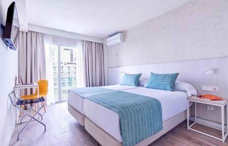 Hotel Palmasol slide 3