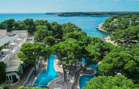 Iberostar Waves Club Cala Barca slide 2