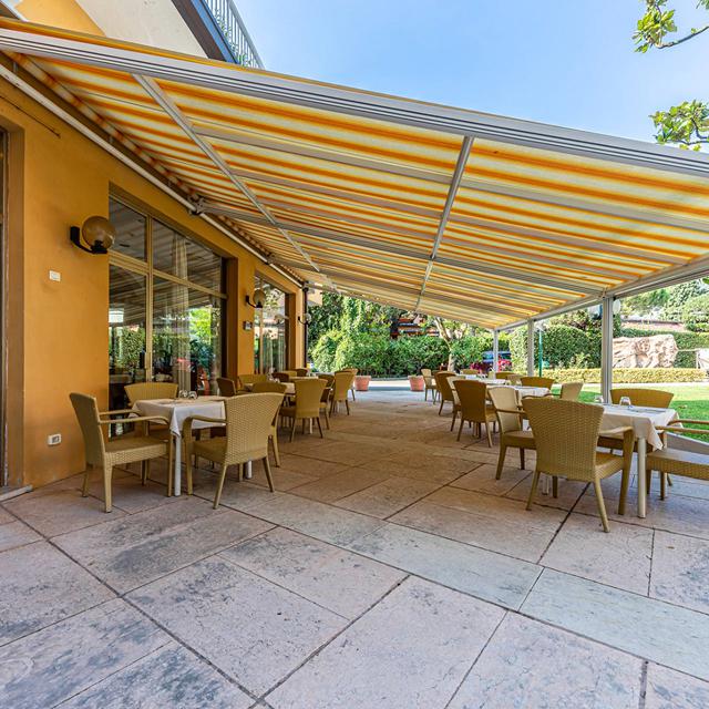 Hotel Bisesti