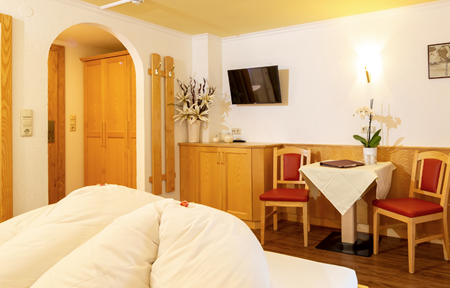 Hotel Garni Tyola slide 3