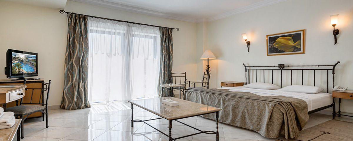 Bella Vista Hotel & Resort - All inclusive slide 3