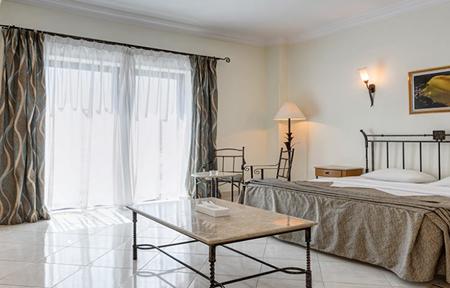 Bella Vista Hotel & Resort - All inclusive slide 3