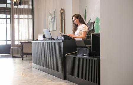 Club Zante Plaza slide 5