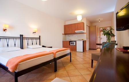 Athesis Hotel Apartments (tidligere Iris)  slide 3