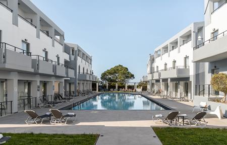 Sunrise Village Hotel slide 2