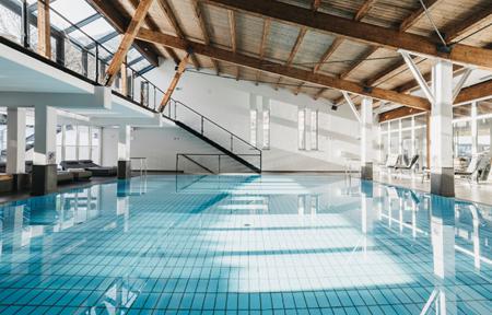 VAYA Pfunds  slide 5