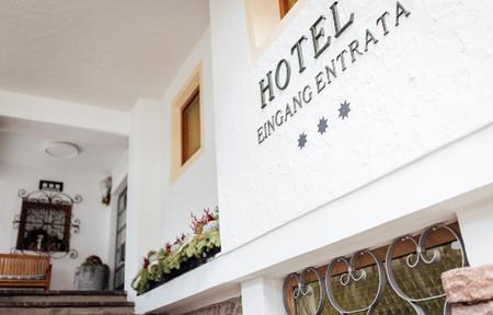 Hotel Olympia slide 5