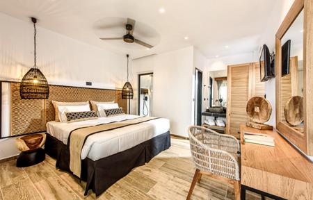 Aggello Boutique Hotel slide 2