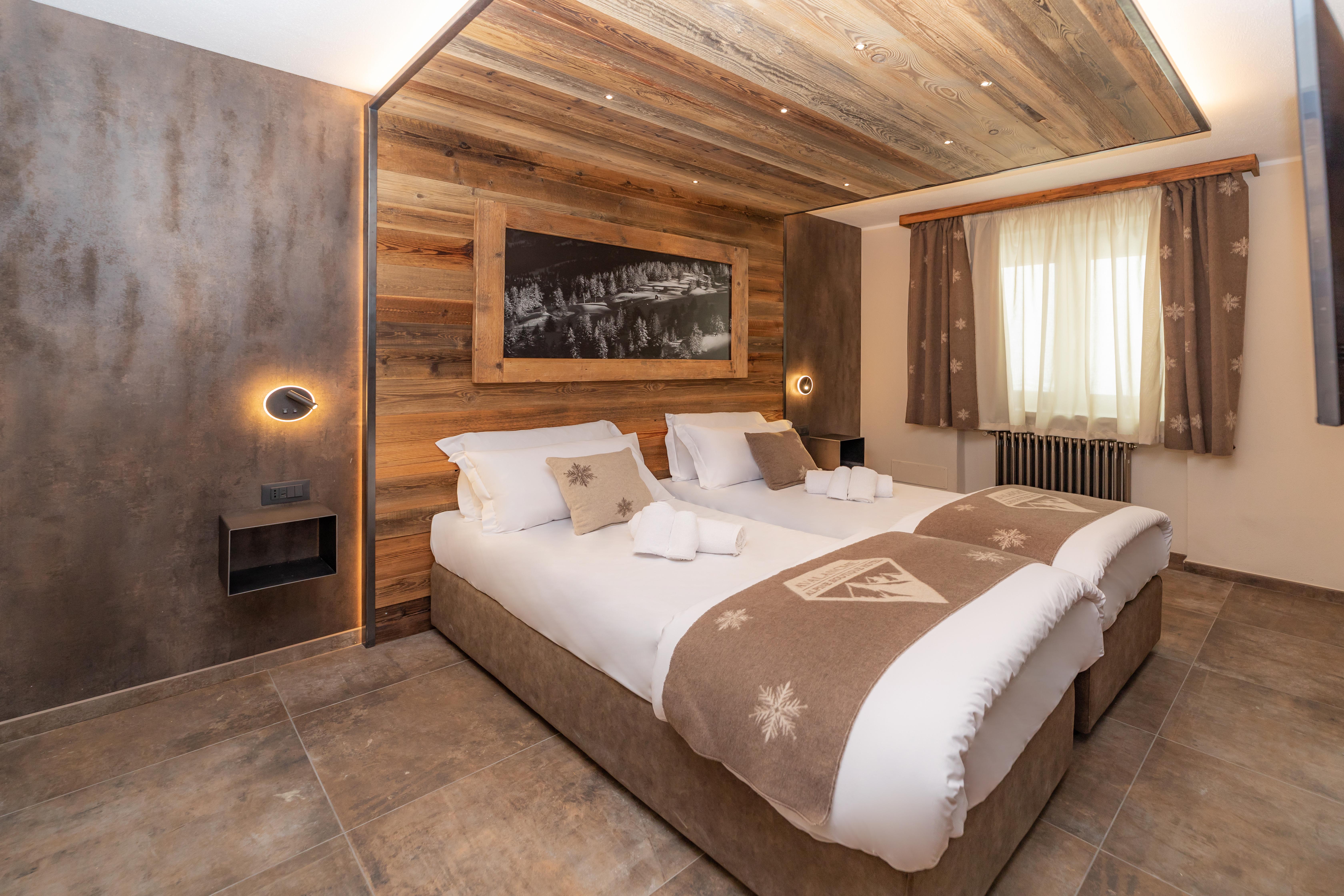 Avalanche Alpine Boutique Hotel slide 2