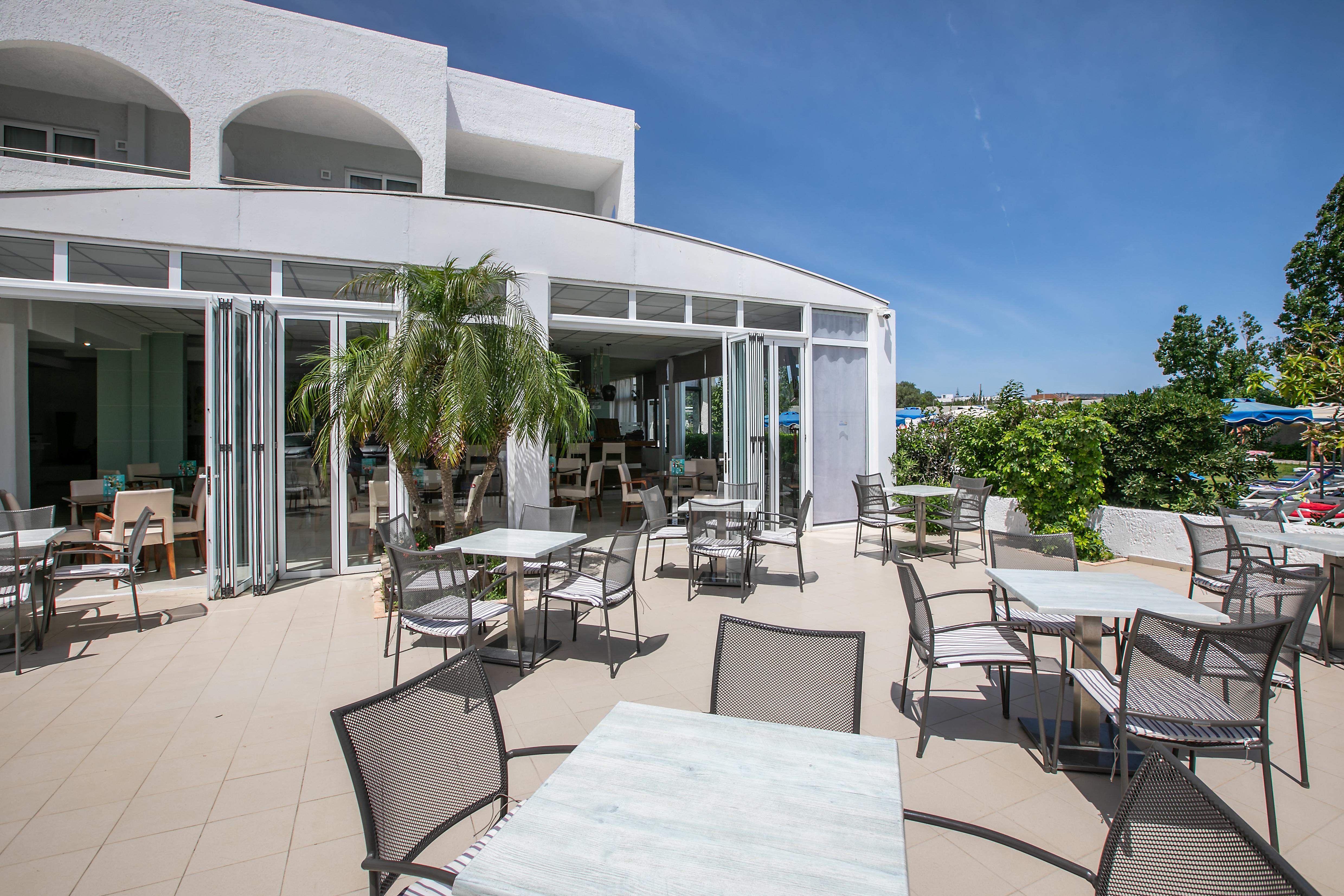 Hotel Lymberia slide 3