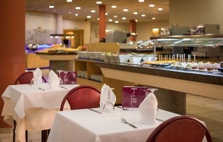 Hotel htop Royal Sun Suites slide 5