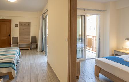 Lejligheder Ilian Beach slide 3