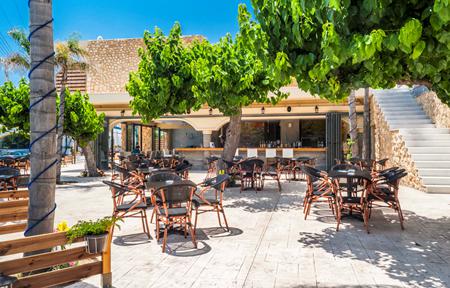 Hotel Haven Beach slide 4