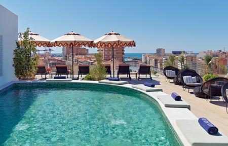 Hotel H10 Croma Malaga slide 1