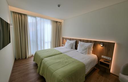 Rocamar Lido Resort slide 2