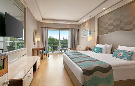 Hotel Titanic Deluxe Belek slide 3