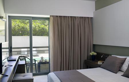 Hotel Angela Downtown slide 2