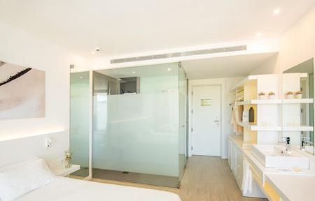 Hotel Els Pins Resort & Spa slide 4