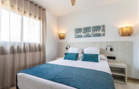 Hotel Bakour Lanzarote Splash slide 4