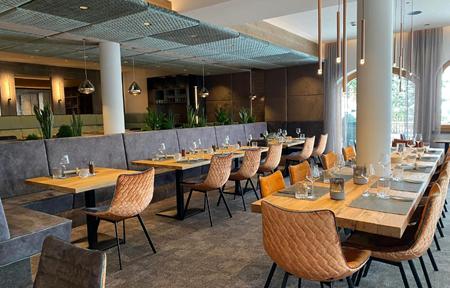 Hotel Alpina slide 3