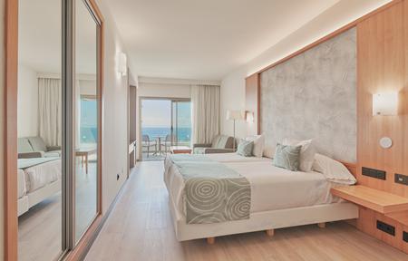 Hotel Gloria Palace San Agustin Thalasso & Hotel slide 5