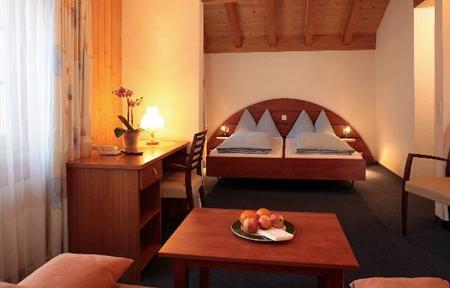 Hotel Steinbock slide 5