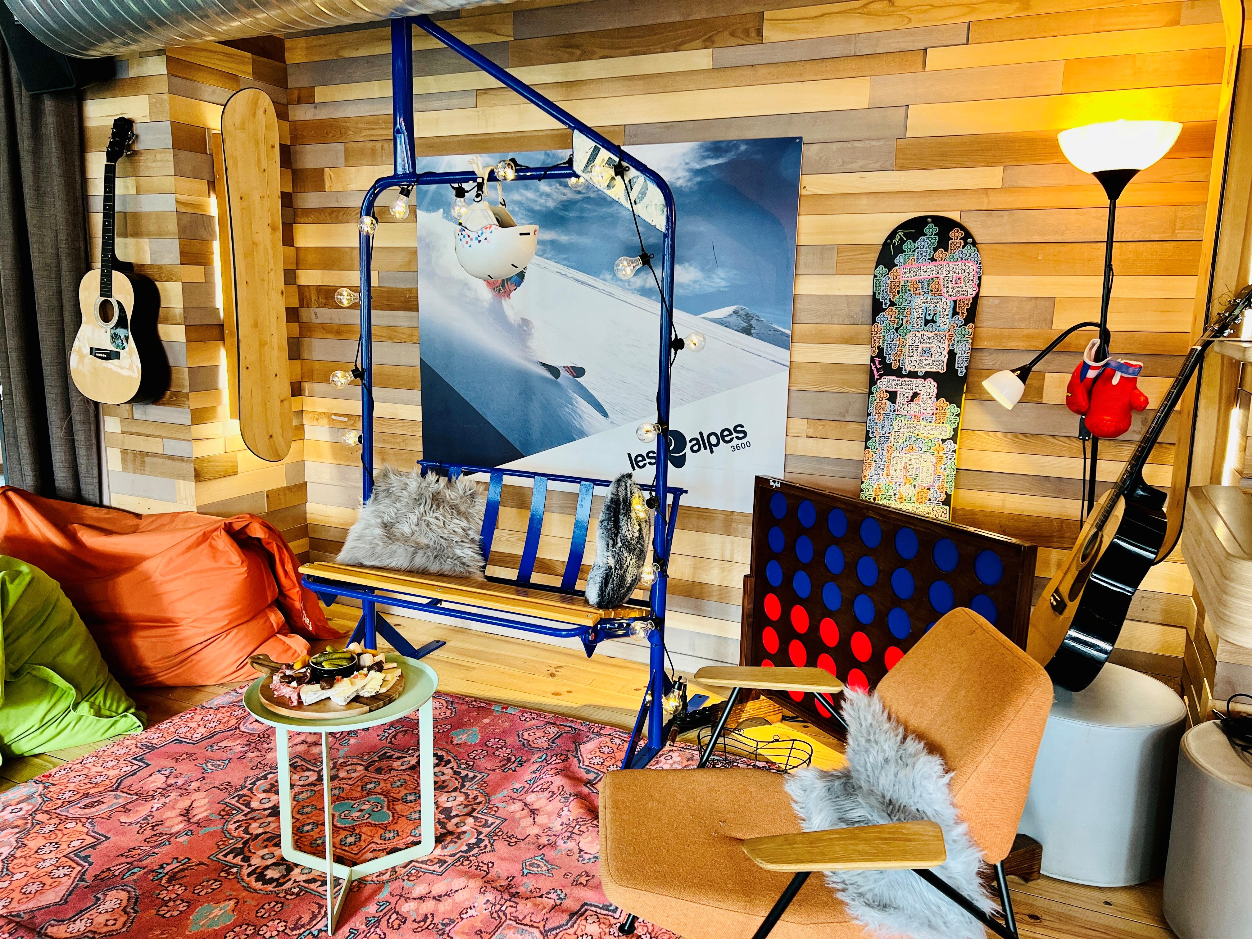 The People Les 2 Alpes  slide 5