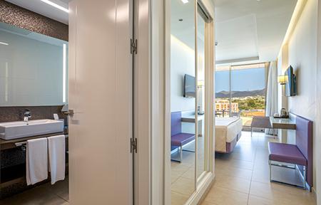 Hotel Torre del Mar slide 5