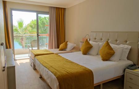 Hotel Sunrise slide 3