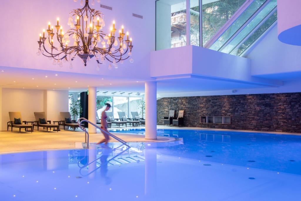 Walliserhof Grand Hotel & Spa  slide 3