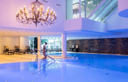 Walliserhof Grand Hotel & Spa slide 3