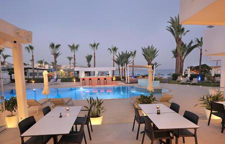 Hôtel Okeanos Beach slide 4