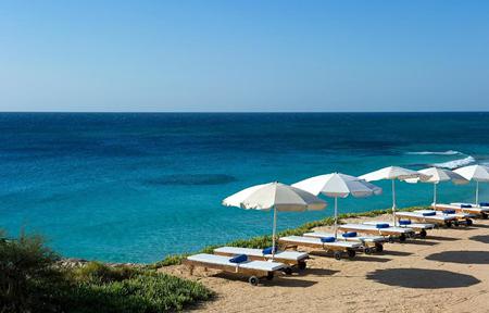 Hotel Grecian Sands slide 2