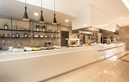 Hotel Niriides slide 3