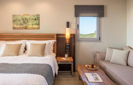 Mövenpick Resort Agios Nikolaos Sivota slide 2