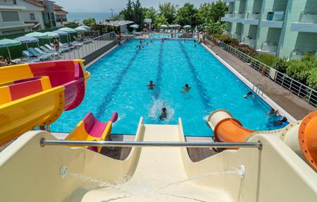 Hotel Grand Belish Beach Resort & Spa slide 2