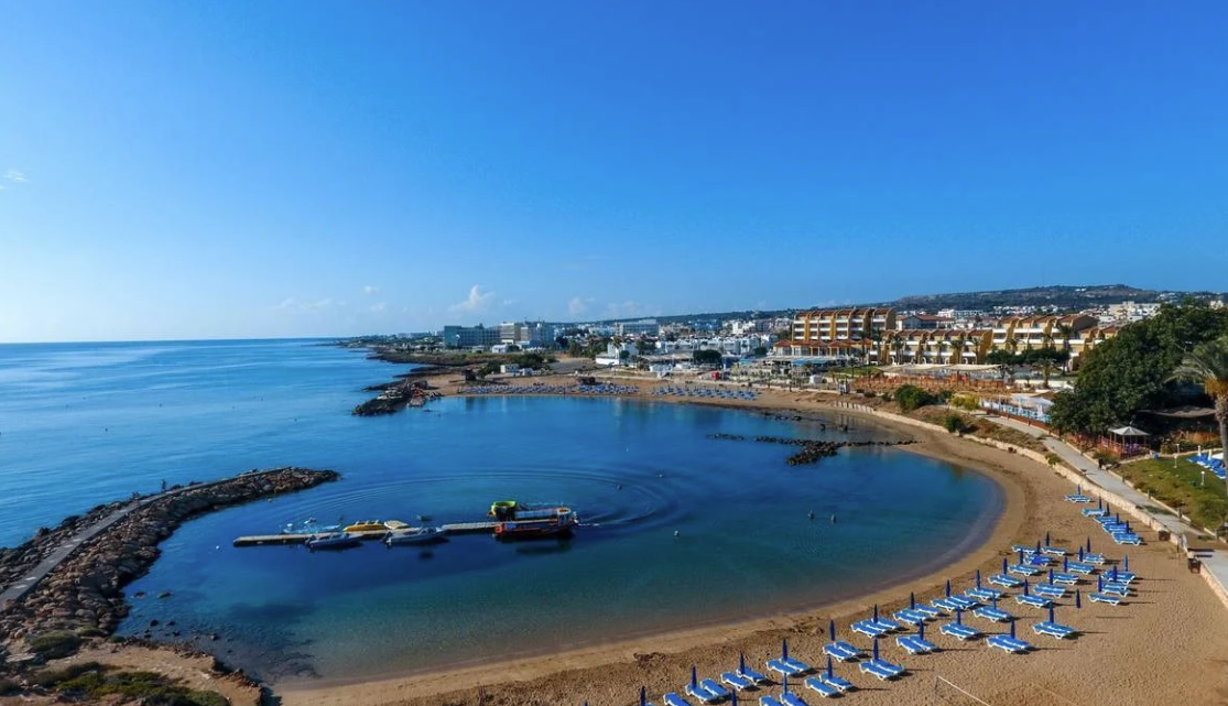 Hotel Golden Coast Beach  slide 2