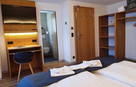 Hotel Europa slide 2