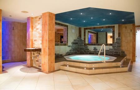 Hotel Europa slide 4