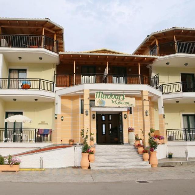 Lejlighedshotel Madouri Beach - billede 2