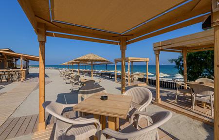 Hotel Gaia Royal slide 5