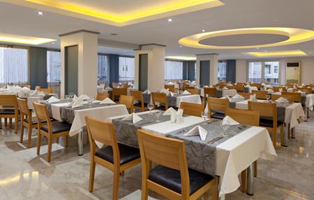 Hotel Monart City slide 5