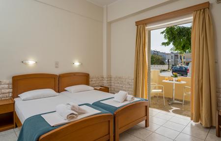 Adonis Apartments billede 4