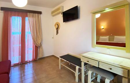 Thalero Holiday Center slide 4